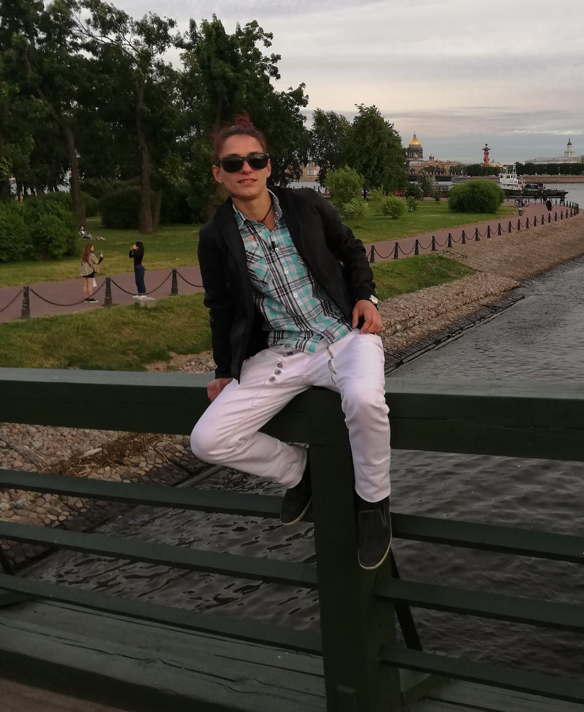 Изольда Никифирова Изольда Никифирова - участница 4 сезона Пацанки на Пятнице